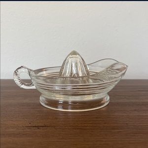 Vintage crystal glass hazel atlas juicer